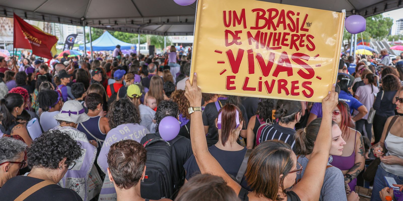 Autonomia financeira é prioridade para mulheres, aponta pesquisa
