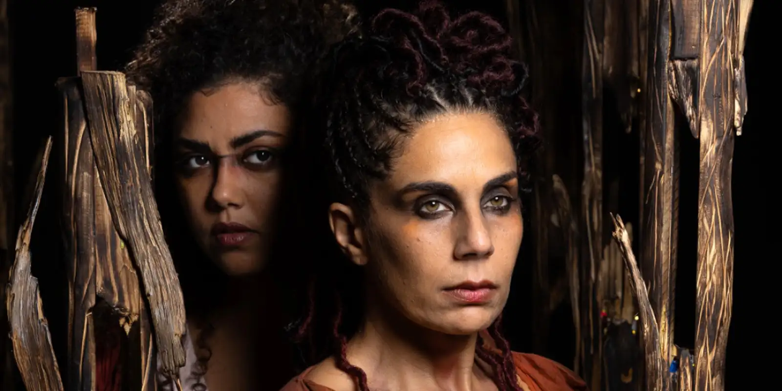 Peça de clássico grego discute violência de gênero e maternidade