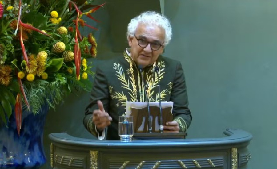 Amazonense Milton Hatoum toma posse na Academia Brasileira de Letras e celebra as raízes amazônicas