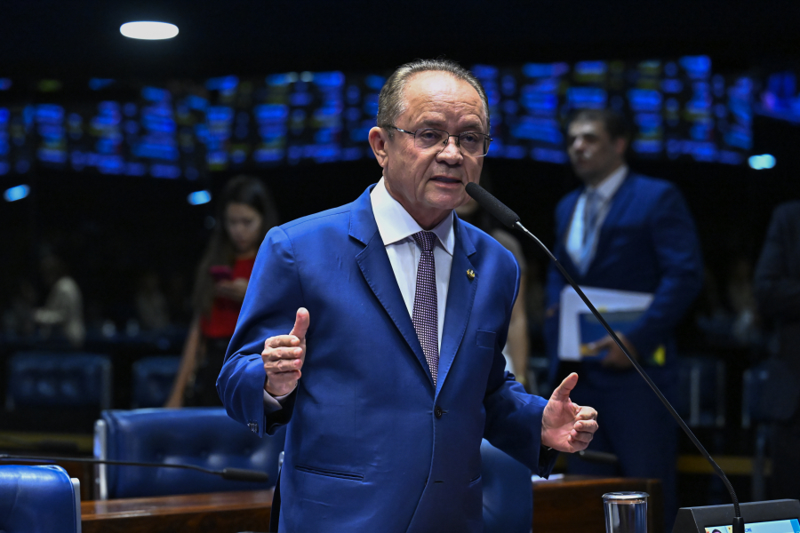 Congresso Retoma debate sobre controle do Senado em empréstimos externos do BNDES