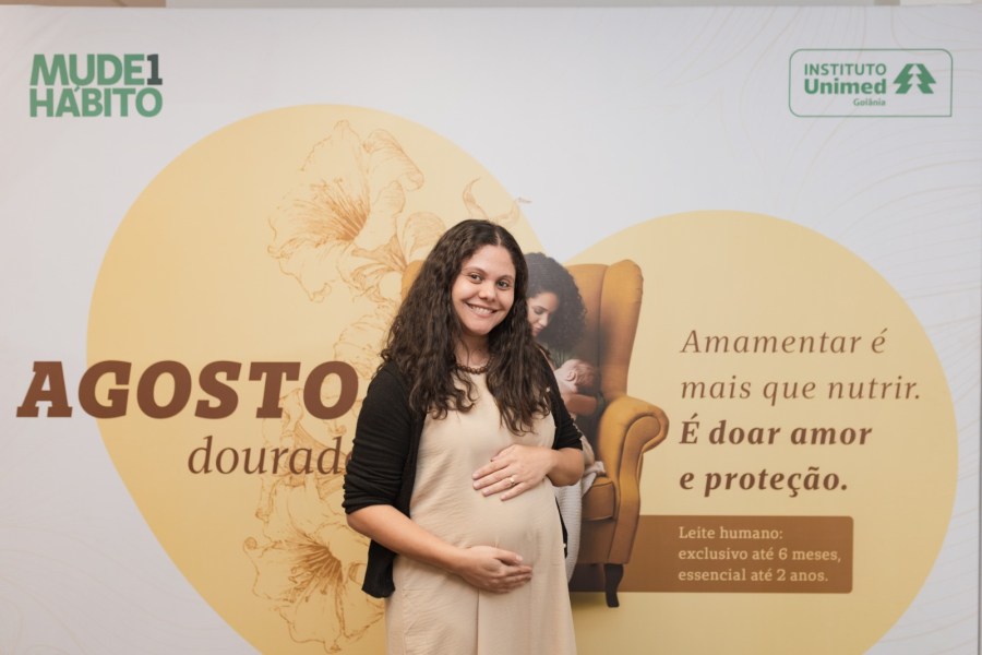 Agosto Dourado: falta de incentivo leva mães a abandonar a amamentação 