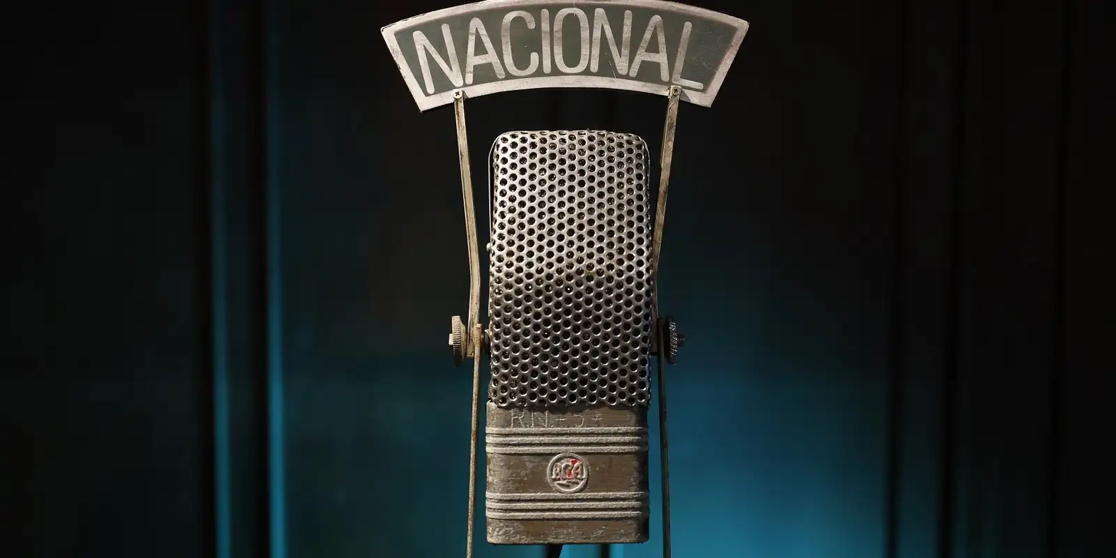 Rádio Nacional celebra 90 anos neste sábado com programação especial