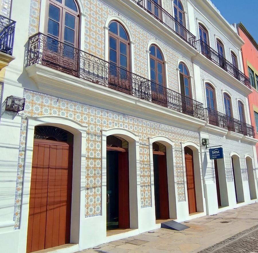 Sesc Pará realiza programação com espetáculos musicais e atividades literárias na capital